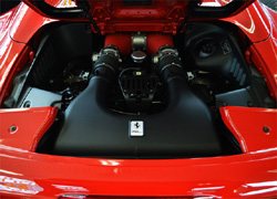 フェラーリ　458　イタリア　/　458　スパイダー
