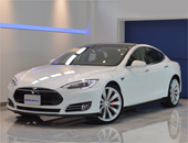 2015年モデル 正規ディーラー車 テスラ モデルS