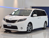 2015年モデル 新車並行輸入車 トヨタ シエナ SE