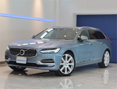 2017年モデル 正規ディーラー車 ボルボ V90