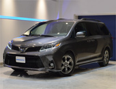 2018年モデル 新車並行輸入車 トヨタ シエナ SE