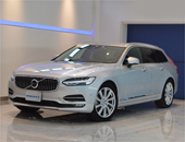 2018年モデル 正規ディーラー車 ボルボ V90
