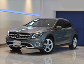 2019年モデル 正規ディーラー車 メルセデスベンツ GLA220