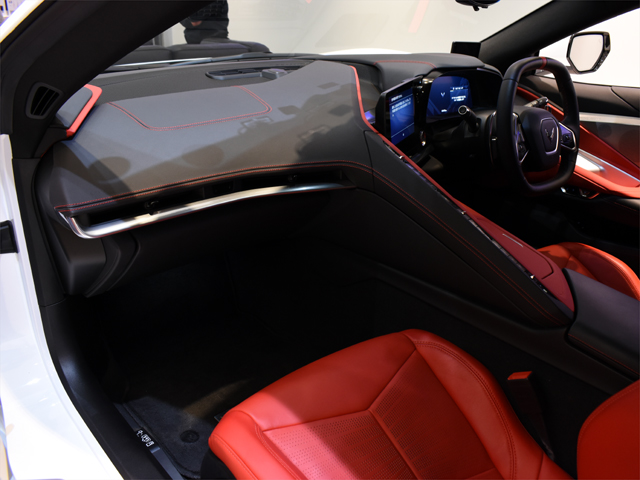 2021年モデル 正規ディーラー車 シボレー コルベット 2LT レッドレザー 1オーナー車