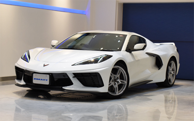 2015年新型モデル　キャデラック　エスカレード プラチナム 4WD