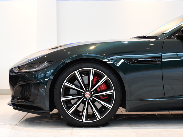 2022年モデル 正規ディーラー車 ジャガー Fタイプ R75 クーペ P575 AWD ブラックエクステリアパック