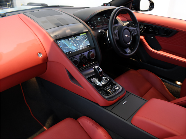 2022年モデル 正規ディーラー車 ジャガー Fタイプ R75 クーペ P575 AWD ブラックエクステリアパック